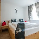 Piccola Cesa Frühstückspension Canazei