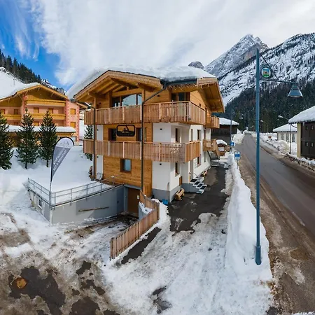 Piccola Cesa Bed & Breakfast 3*