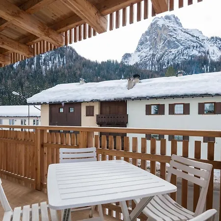 Piccola Cesa 3* Canazei