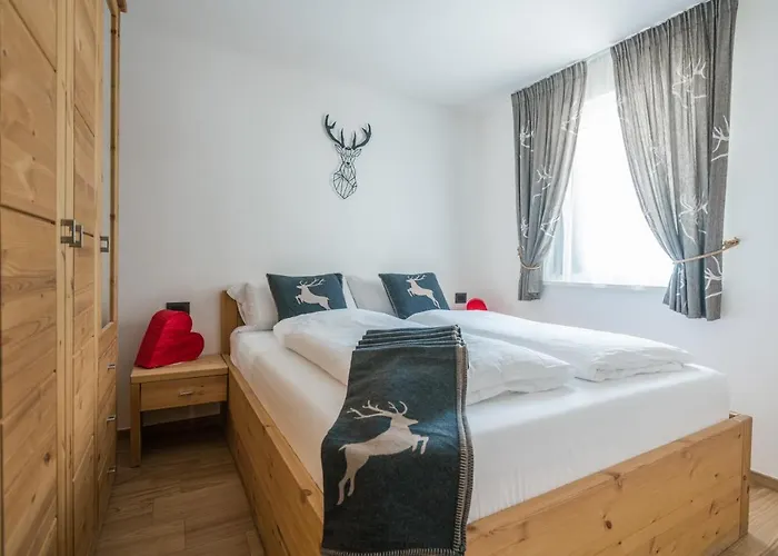 Piccola Cesa Bed & Breakfast Canazei